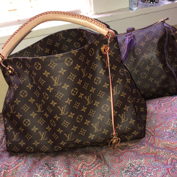 Just showing not for sale - Picture 1 of 1